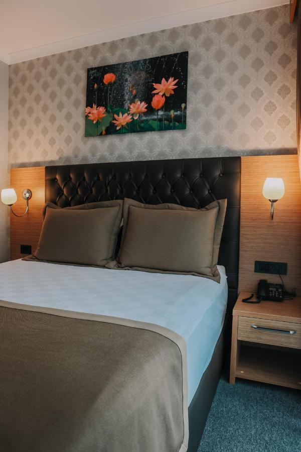 Otel Grand Lark Istanbul Exteriör bild